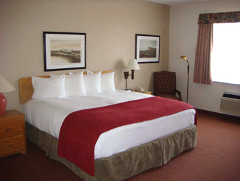 Best Western Plus Stoneridge Inn 03.[1]